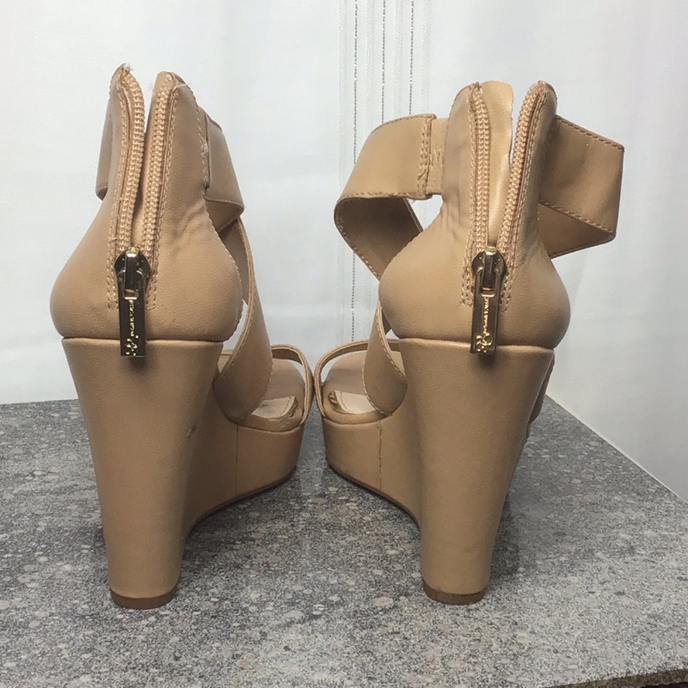 Jessica Simpson Jinxxi Tan Faux Leather Crisscross Wedge Sandals Sz 7.5 - Picture 3 of 13